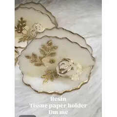 TISSUE HOLDER