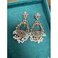DESI EARRING