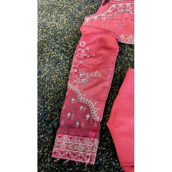 FANCY KHADDAR 3 PIECE SUIT