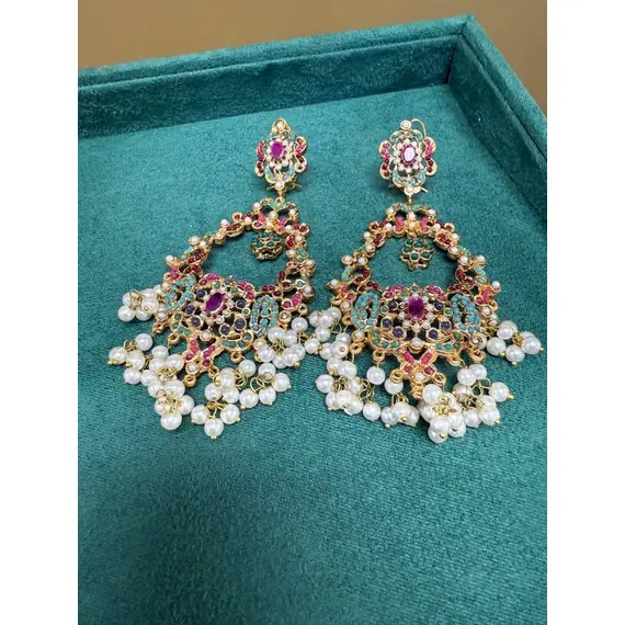 DESI EARRING