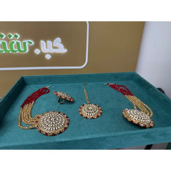 DESI SAHARA EARRING/TIKKA /RING