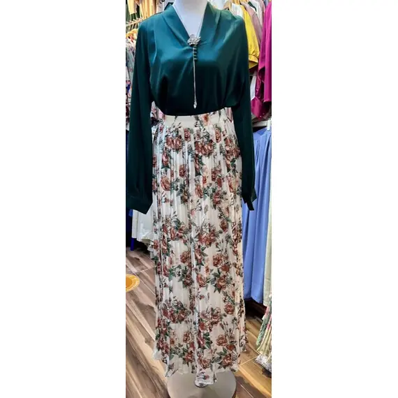 MODEST SKIRT BLOUSE