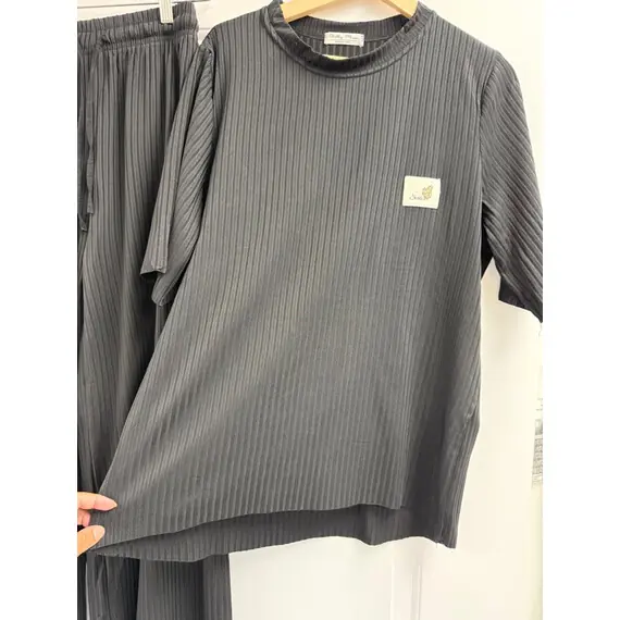 MODEST CO-ORD ONE SIZE