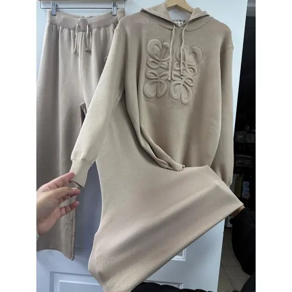 MODEST CO-ORD SWEATER