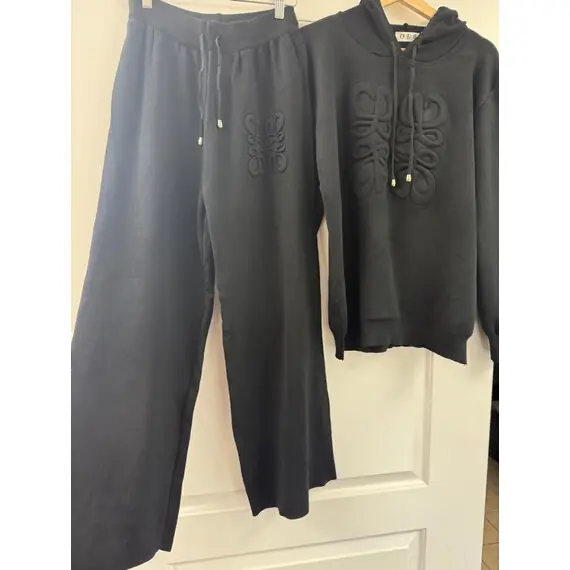 MODEST CO-ORD SWEATER