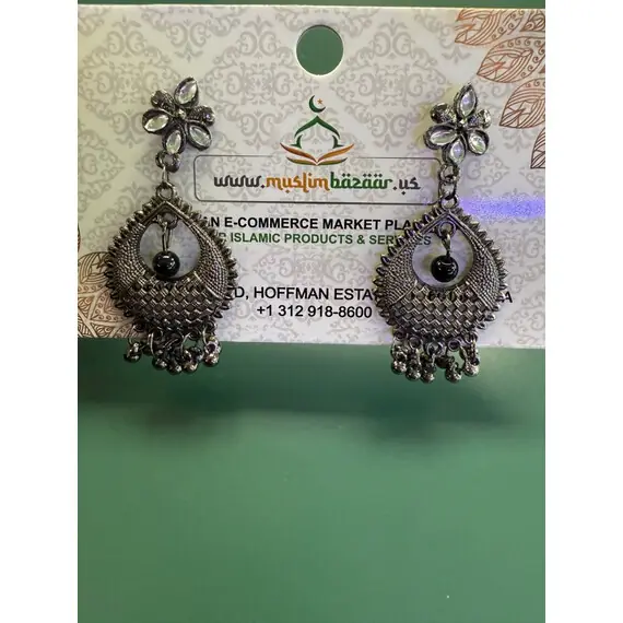 EARRING