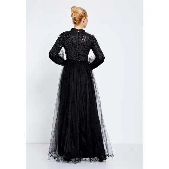 MODEST LONG SLEEVE MAXI GOWN