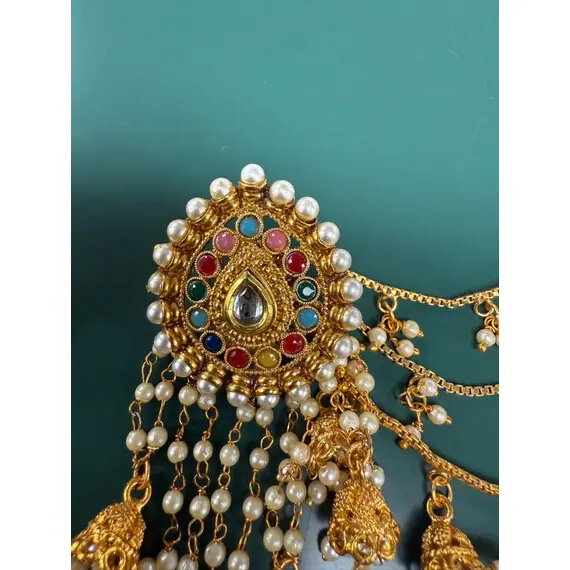 DESI SAHARA EARRING