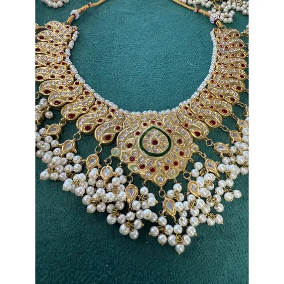 DESI KUNDAN JEWLERY