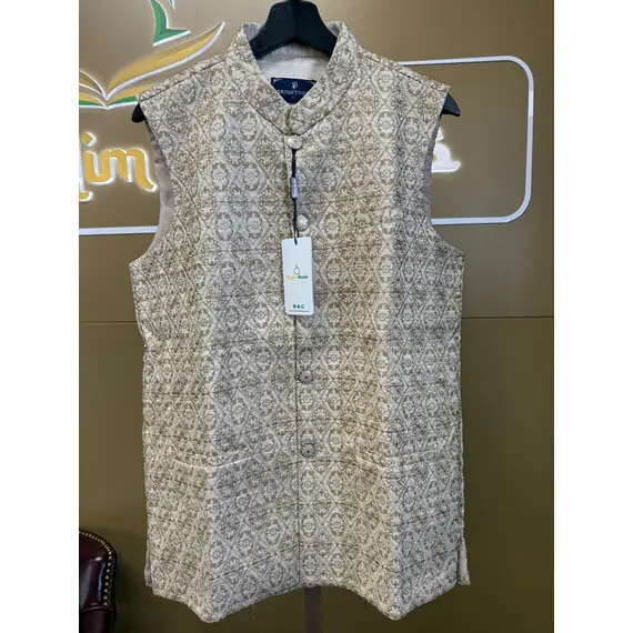 MEN EMBROIDERED WAISTCOAT