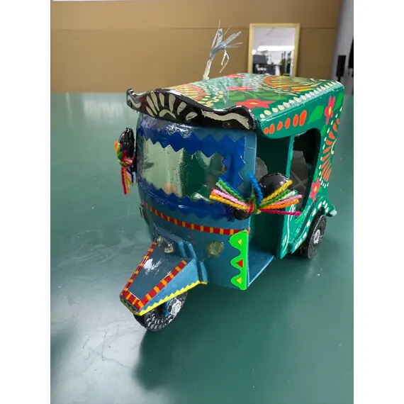 PAKISTANI TRUCK ART DECORATIVE RICKSHAW