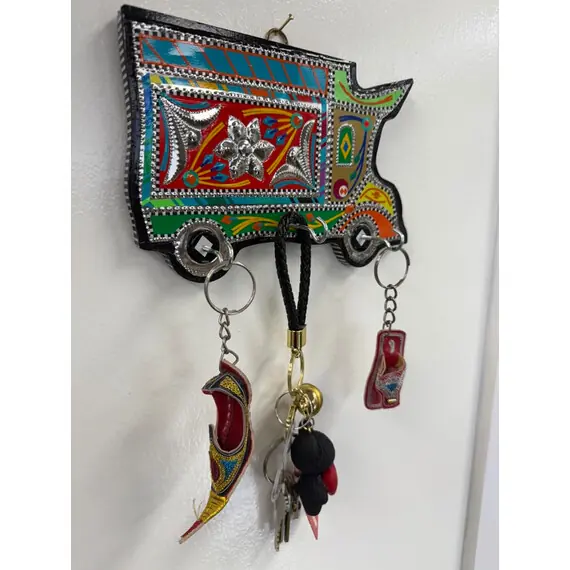 PAKISTANI TRUCK ART KEY HOLDER