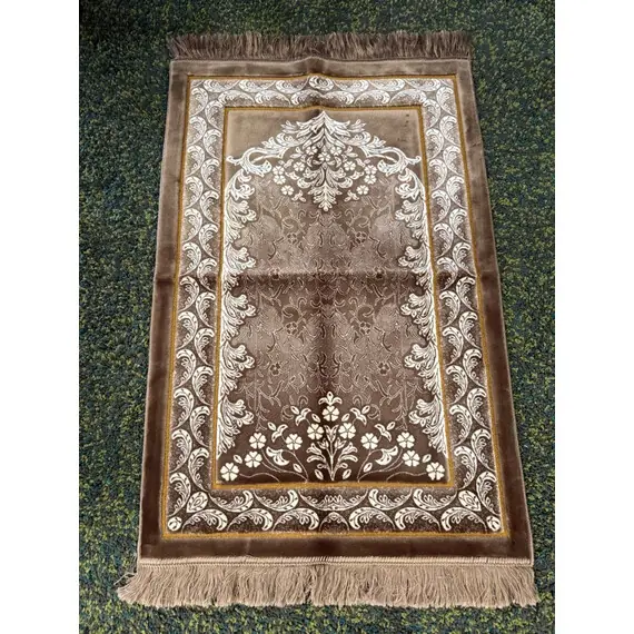 PLUS PRAYER RUG